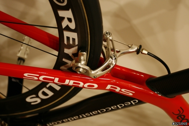 dedacciai scuro rs 牽車