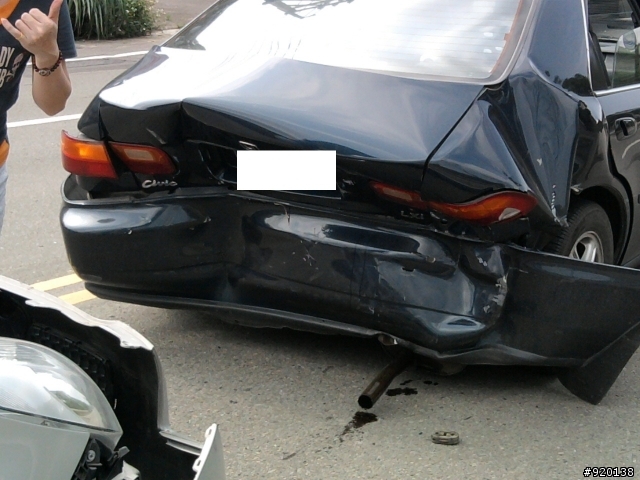 車禍現場@@~想請問....