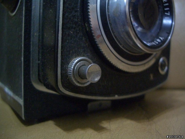 遲了約45年的開箱文  YASHICA-A