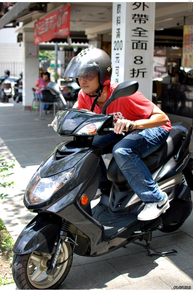 “新”天鵝入手開箱+質感黑金帥翻了!