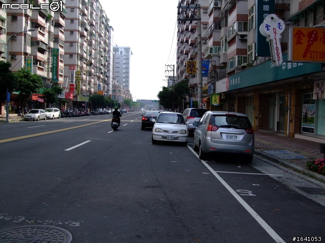 台北有錢沒地方停車,我可是有位置我也不停勒,,怎樣