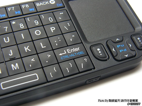 [分享]可以是鍵盤也可以是簡報筆的MAGIC Pro mini Keybord 簡測