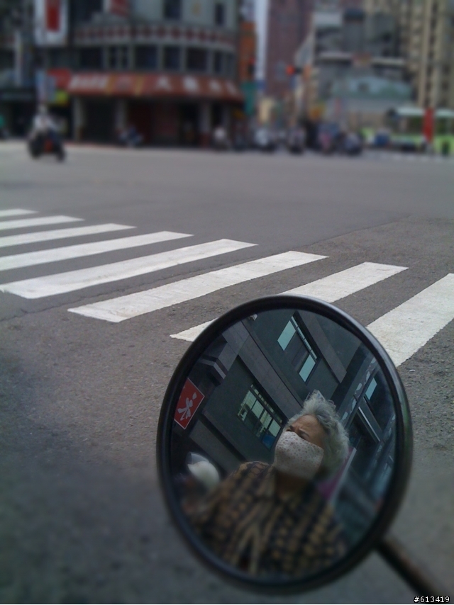 iphone街頭快拍一起來（附圖，五月十九日更新）