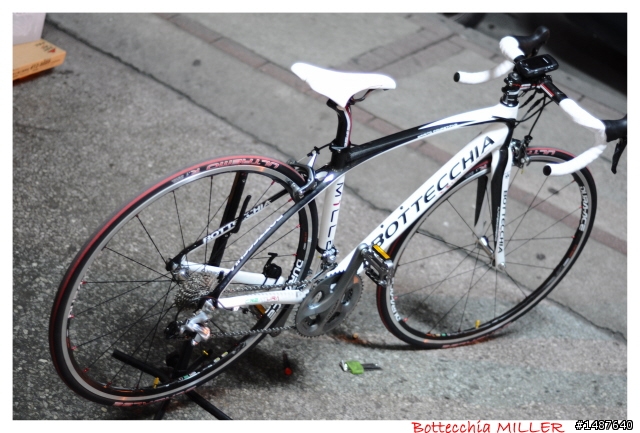 [開箱] BOTTECCHIA MILLE ULTEGRA FRAME 〝44〞 ROAD BIKE