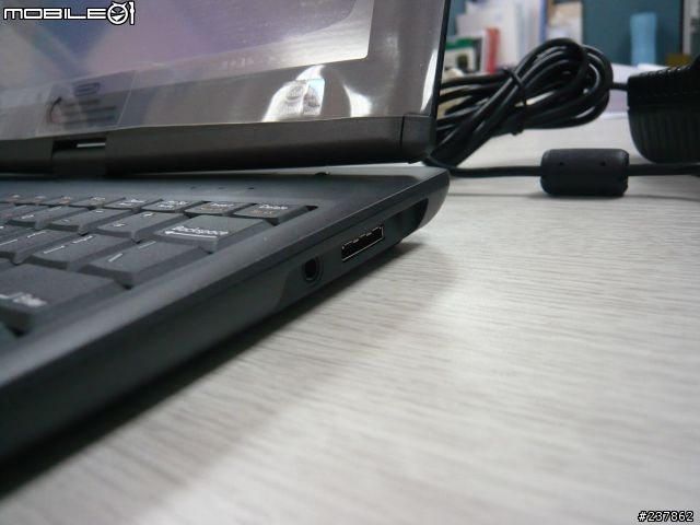 [開箱] viliv S10 blade