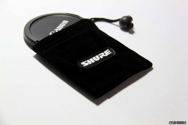 [開箱]耳道式耳機Shure SE102