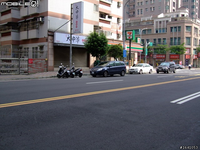 台北有錢沒地方停車,我可是有位置我也不停勒,,怎樣