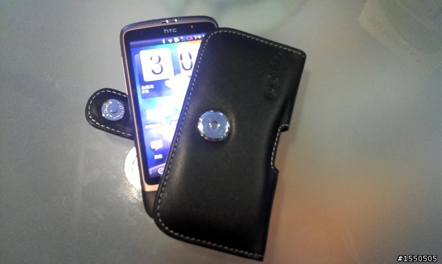 [分享]HTC Android 機王 Desire 皮套分享