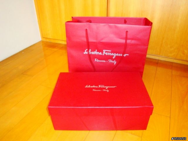 開箱分享"Salvatore Ferragamo"鞋子