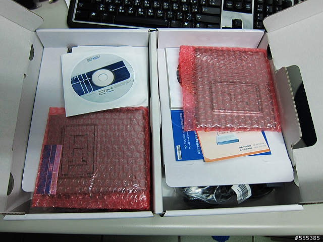 [更新]高CP值UMPC-R2BH80000(R2E)-簡易開箱-外加3.5網卡韌體更新