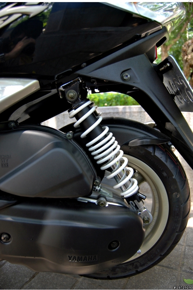 “新”天鵝入手開箱+質感黑金帥翻了!