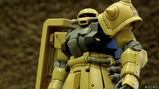 發光實驗作No.4 [HGUC] MS-06F2 Zaku II Type F2