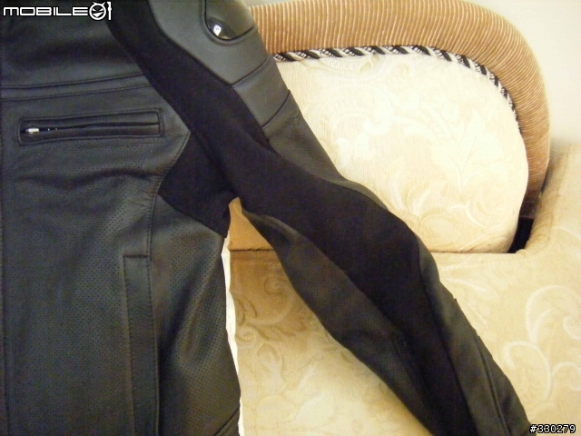 [分享]半路殺出的程咬金DAINESE G. NEWSAN PELLE NEW ESTIV(6/16更新)