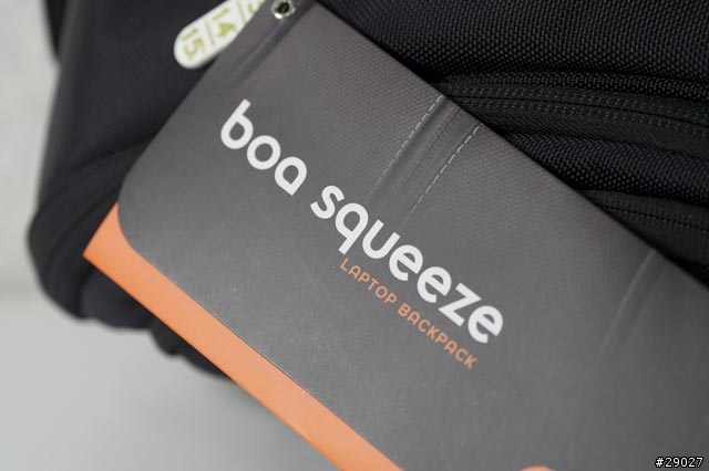 [分享]我的MBP17"的新家～Booq-Boa Squeeze