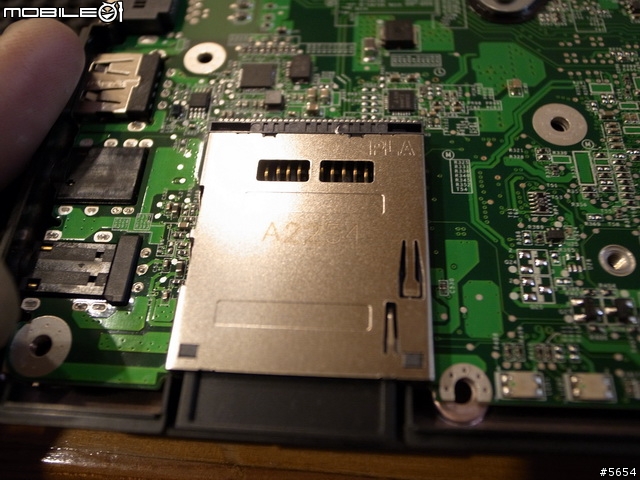 [拆機]ACER 5745G 時尚條紋機!!