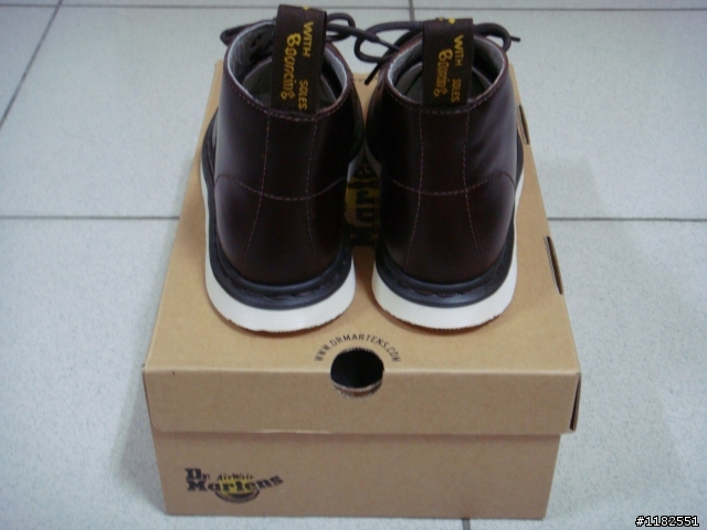 DR.MARTENS PHILIP 7孔靴+timberland經典雙眼帆船鞋(開箱分享.....圖多)