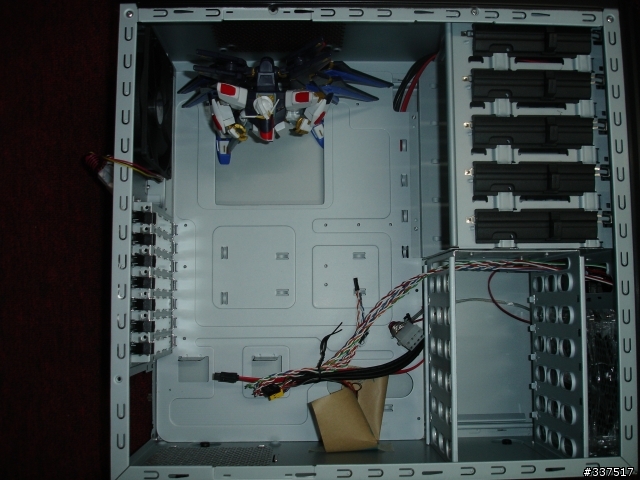 [開箱]初次開箱 Coolermaster Centurion 5 II (RC-502)