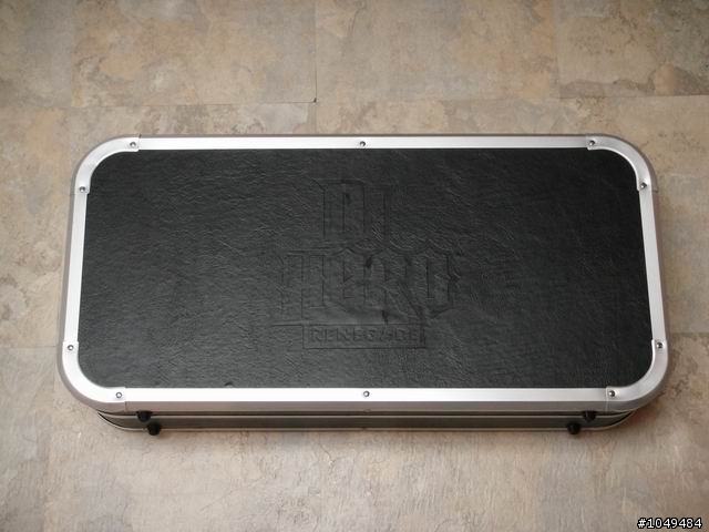 [開箱文] DJ HERO 豪華版 開箱文 RENEGADE EDITION ~~Unboxing~~ ^^