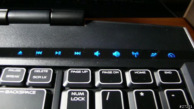 DELL Alienware M17x 十萬筆電一折搶訂事件記錄簿(含開箱文)