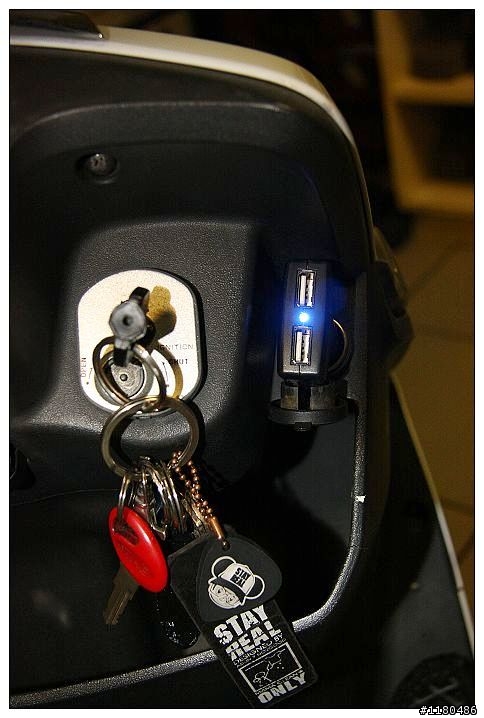 [心得] R1z125 點菸器+GPS