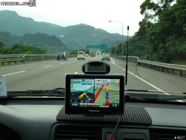 [新機實測]Papago V600實測