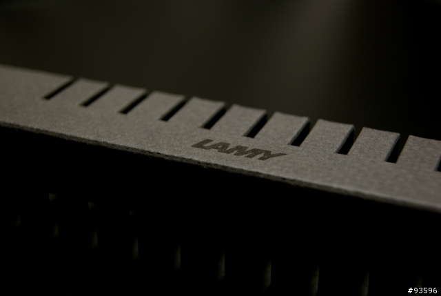 『驚喜開箱』LAMY safari 鋼筆 （新增實寫照）