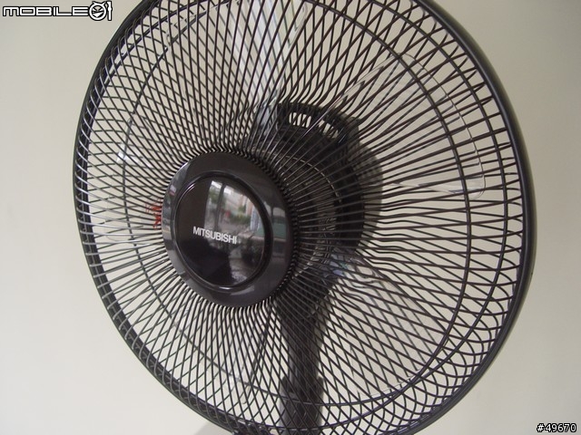 [簡易開箱]三菱電風扇 R30J-HRL(黑)
