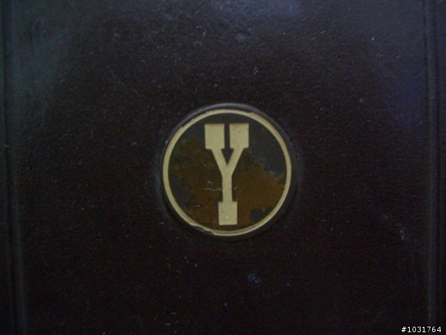 遲了約45年的開箱文  YASHICA-A