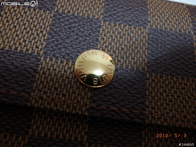 <分享> LV棋盤格紋中夾