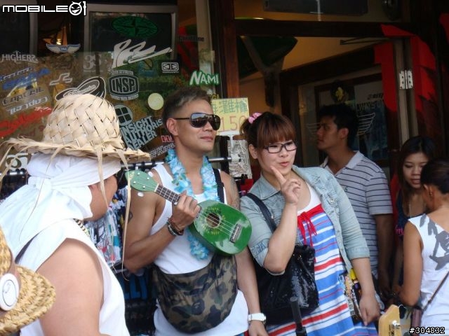 [遊記]遲來的遊記-2010.4.3~4-墾丁愛派網比基尼派電音派對(圖超多)