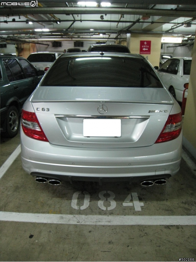 Mercedes Benz C63 in 高雄漢神