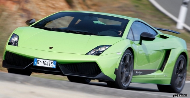 輕量小牛 Gallardo LP570-4 SL 到港，5/11 正式上市