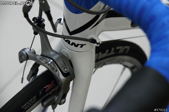 [道路測試] Giant TCR SL1 ，全套二級、全鋁公路車。