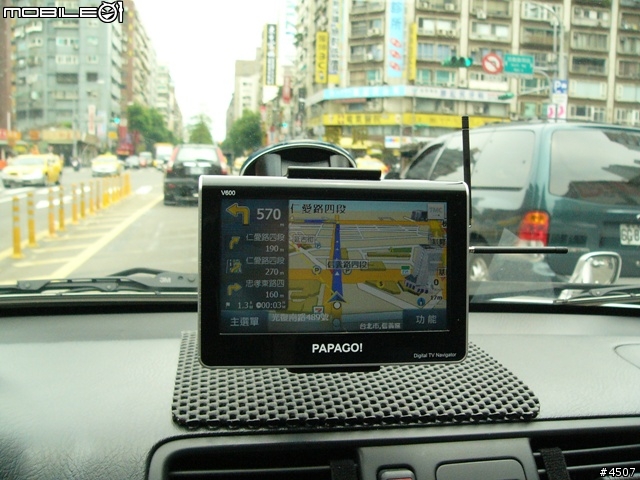 [新機實測]Papago V600實測