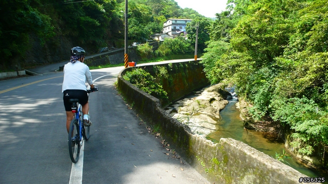[遊記] 我們的藍鵲公路.........北43/北42