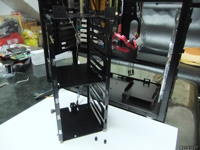 LIAN LI PC-B25FWB 開箱!!