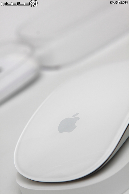 Magic Mouse 手癢 開箱 圖多
