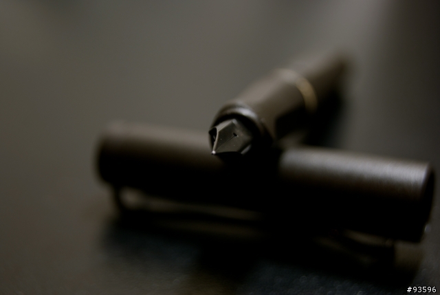 『驚喜開箱』LAMY safari 鋼筆 （新增實寫照）