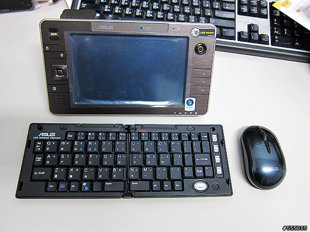 [更新]高CP值UMPC-R2BH80000(R2E)-簡易開箱-外加3.5網卡韌體更新