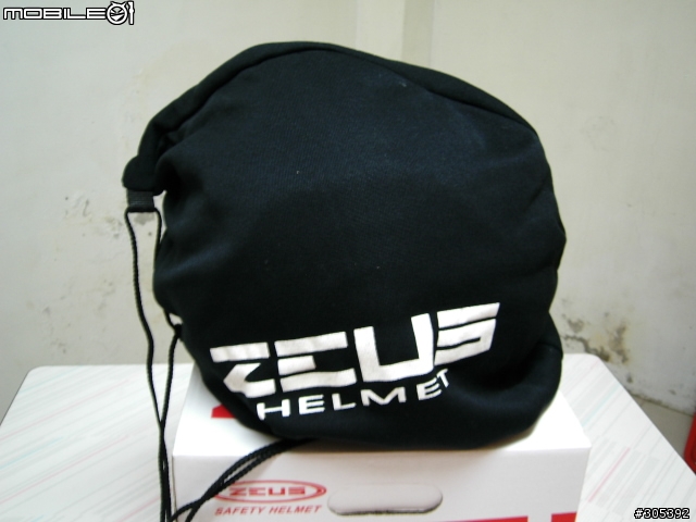 [開箱]炎炎夏日的涼爽帽-ZEUS-218 飛行帽
