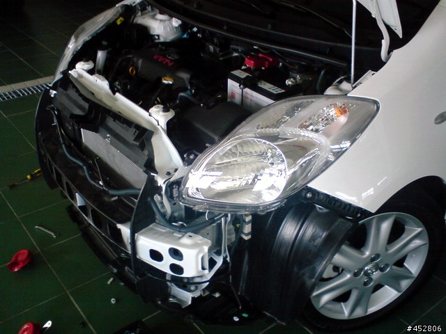 [開箱]2010年式 YARIS S版的另類開箱