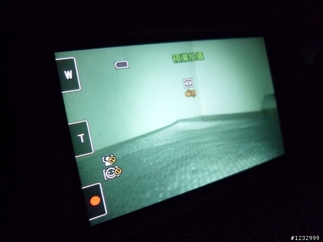[開箱]Sony HDR-CX550 全高清數位攝影機
