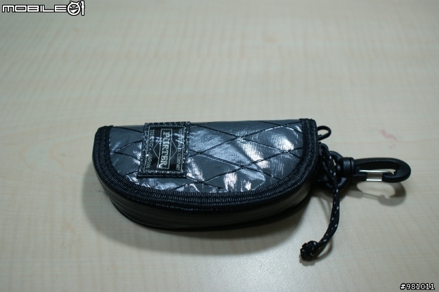 剛從日本買回來的 吉田鑰匙包 和 head poter 零錢包  (新增吉田POTER零錢包)