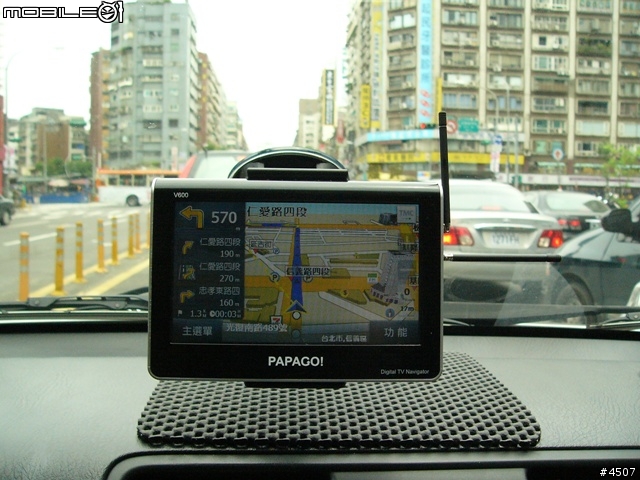 [新機實測]Papago V600實測