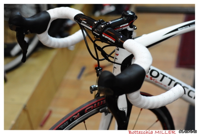 [開箱] BOTTECCHIA MILLE ULTEGRA FRAME 〝44〞 ROAD BIKE