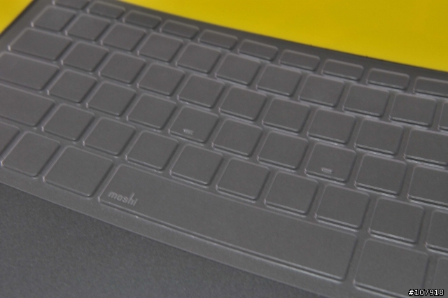 2010 New 15" MacBook Pro i7 + 128 SSD 與配件測試