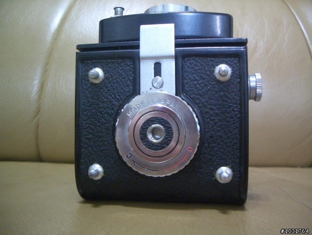 遲了約45年的開箱文  YASHICA-A