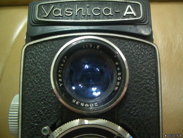 遲了約45年的開箱文  YASHICA-A