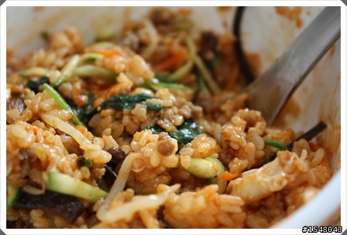 [分享] 我愛Bibimbap韓式拌飯! 夏天吃這個最讚啦! by.葵絲釘