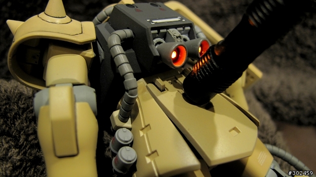 發光實驗作No.4 [HGUC] MS-06F2 Zaku II Type F2